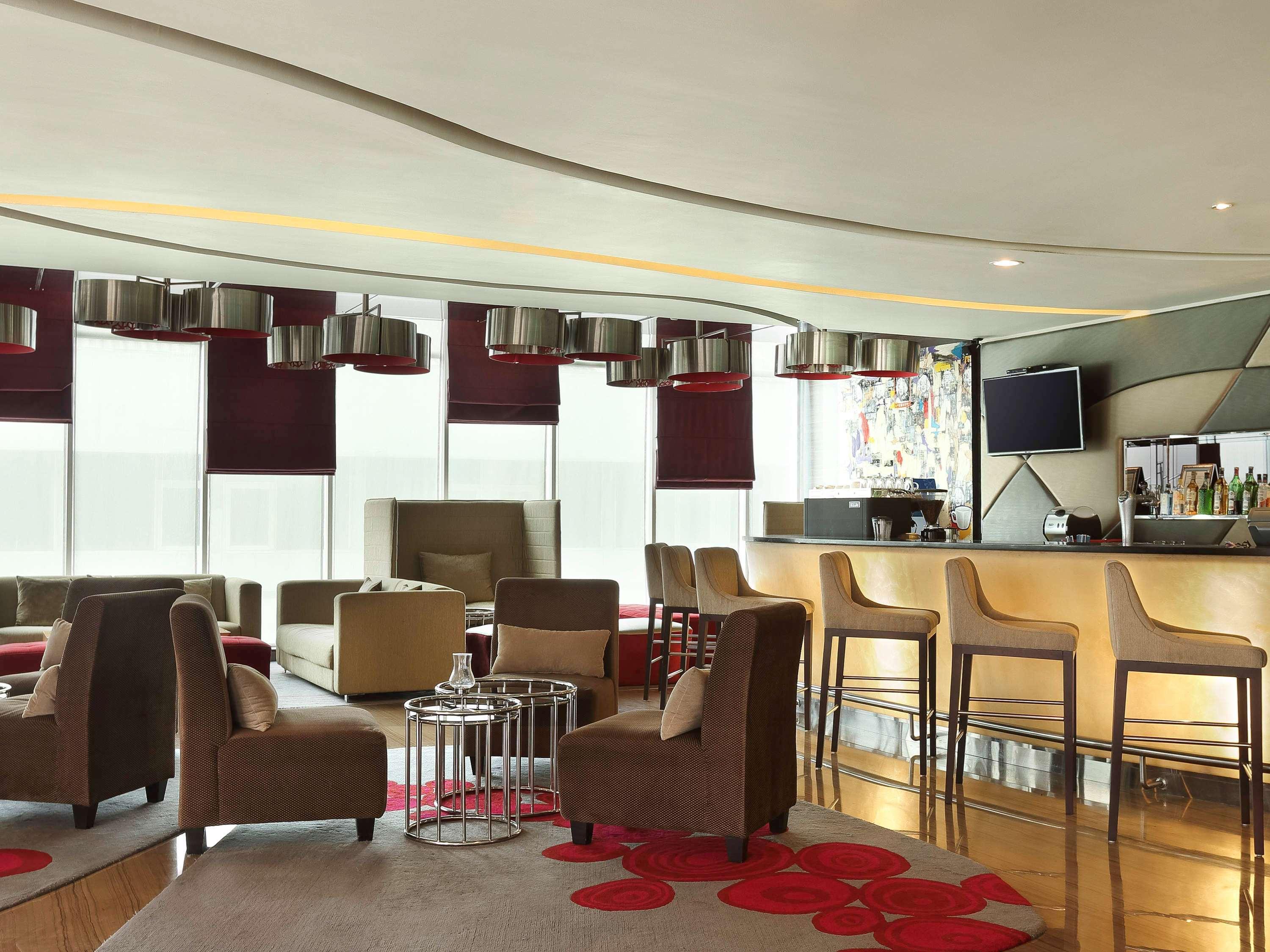 โนโวเทล จาการ์ต้า กาจะห์ มาดา โฮเต็ล Hotel จาการ์ตา ภายนอก รูปภาพ